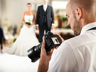 A Guide to Choosing Your Wedding Photographer